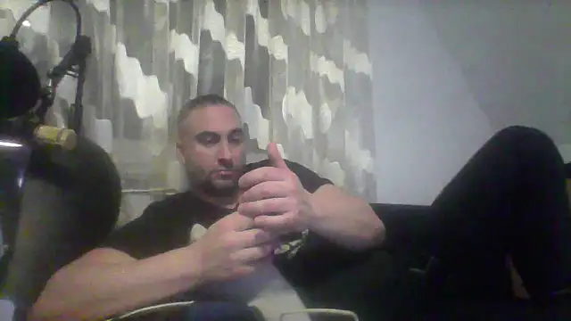 Snapshot of NewyorkDimi chatting on January 14, 11:48 pm NewyorkDimi online show from January 14, 11:48 pm