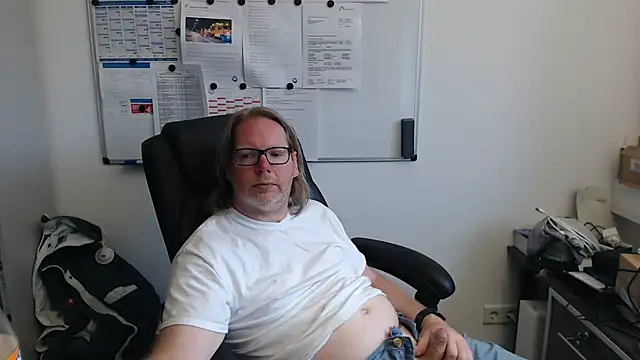 VSteph online show from July 14, 4:46 pm