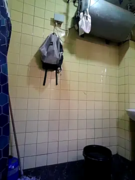 Polygamist online show from March 29, 7:19 am