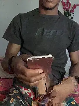 Johnras121 online show from April 3, 5:37 am