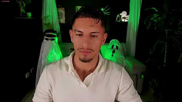 Aaronfox x online show from October 9, 2:27 am