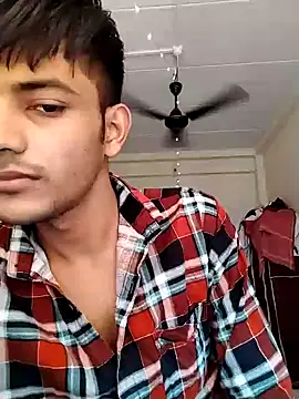 Snapshot of kingkartik7 chatting on February 7, 8:22 am kingkartik7 online show from February 7, 8:22 am