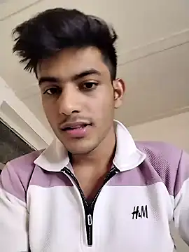 Snapshot of kingkartik7 chatting on January 30, 8:42 pm kingkartik7 online show from January 30, 8:42 pm