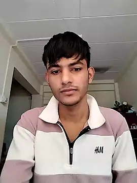 Snapshot of kingkartik7 chatting on February 6, 8:07 am kingkartik7 online show from February 6, 8:07 am