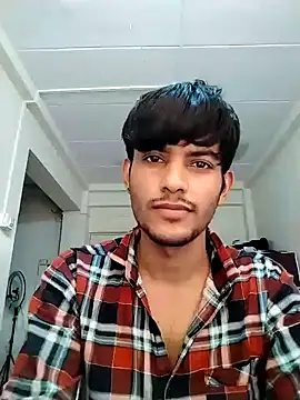 Snapshot of kingkartik7 chatting on January 15, 11:53 am kingkartik7 online show from January 15, 11:53 am