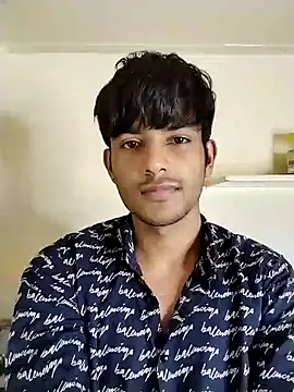 Snapshot of kingkartik7 chatting on January 8, 7:34 pm kingkartik7 online show from January 8, 7:34 pm