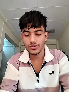 Snapshot of kingkartik7 chatting on February 5, 8:54 am kingkartik7 online show from February 5, 8:54 am
