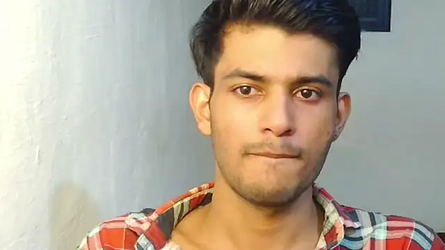 Snapshot of kingkartik7 chatting on October 8, 6:23 pm kingkartik7 online show from October 8, 6:23 pm