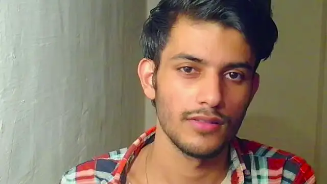 Snapshot of kingkartik7 chatting on September 10, 7:56 pm kingkartik7 online show from September 10, 7:56 pm