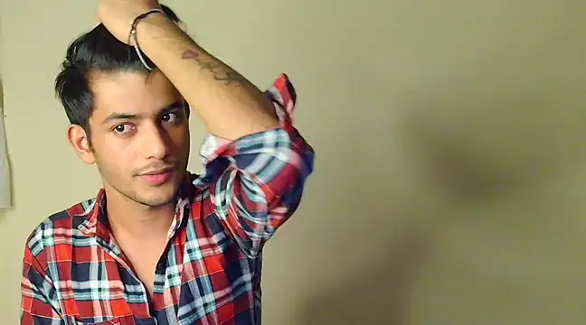 Snapshot of kingkartik7 chatting on March 19, 7:38 pm kingkartik7 online show from March 19, 7:38 pm