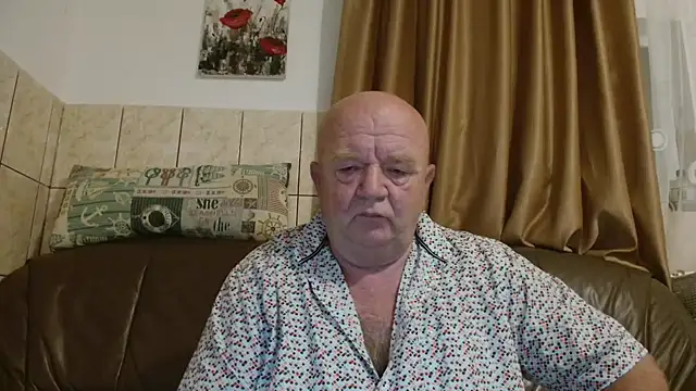 fullballs6 online show from October 9, 1:54 am