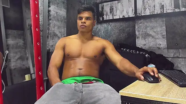 Derek Lustfordx online show from December 27, 11:17 am