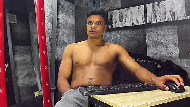 Derek Lustfordx online show from December 31, 11:09 am