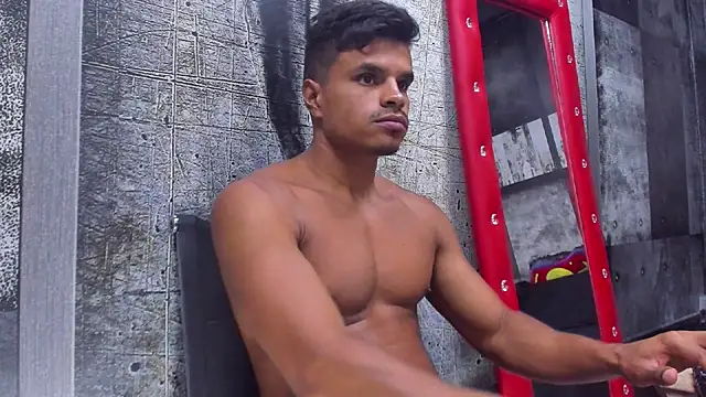 Derek Lustfordx online show from December 18, 11:24 am