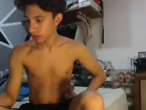 ferchitibellako online show from December 15, 5:02 am