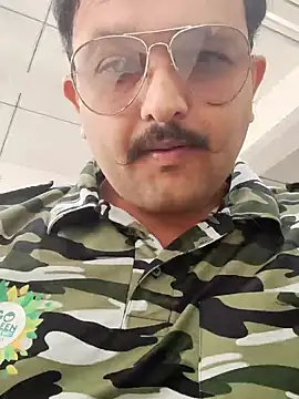 Akhil3290 online show from January 18, 6:31 am