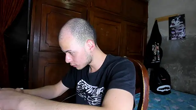 bruce kane21 online show from November 26, 7:17 pm