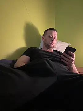 Magnolia6996 online show from February 1, 6:29 pm