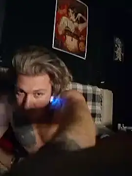 Lovely milk online show from February 28, 2:20 am