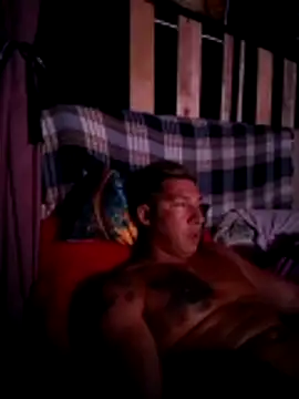 Lovely milk online show from November 13, 9:30 pm