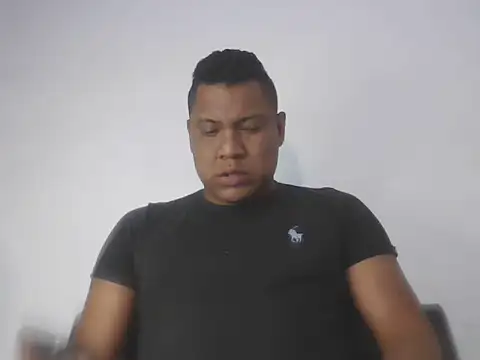 Snapshot of latinblack01 chatting on October 6, 2:00 pm latinblack01 online show from October 6, 2:00 pm