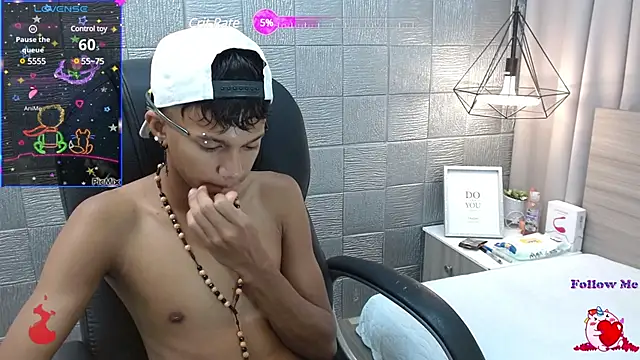 loistwink  online show from December 27, 3:09 am