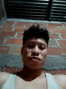 Snapshot of kgmc2 chatting on March 1, 5:09 am kgmc2 online show from March 1, 5:09 am