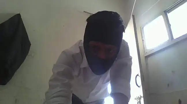 Snapshot of AuntyLover_BhabhiLover_ chatting on February 7, 6:03 am AuntyLover BhabhiLover online show from February 7, 6:03 am