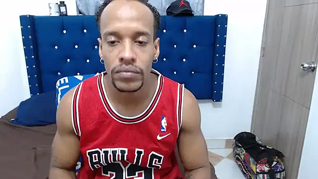 Salomon koude online show from December 11, 4:30 am