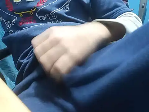 SALLY OMAR  online show from March 31, 10:00 pm