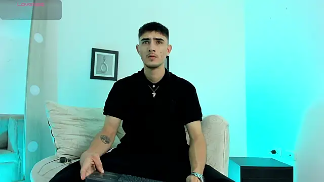 Snapshot of PhilipRich chatting on January 24, 5:11 pm PhilipRich online show from January 24, 5:11 pm