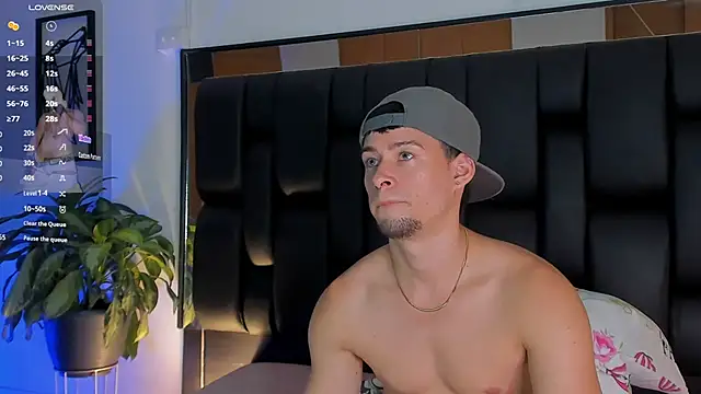 JadeSmiith  online show from November 22, 10:53 pm