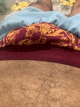 VouchingLagging online show from October 15, 8:38 pm