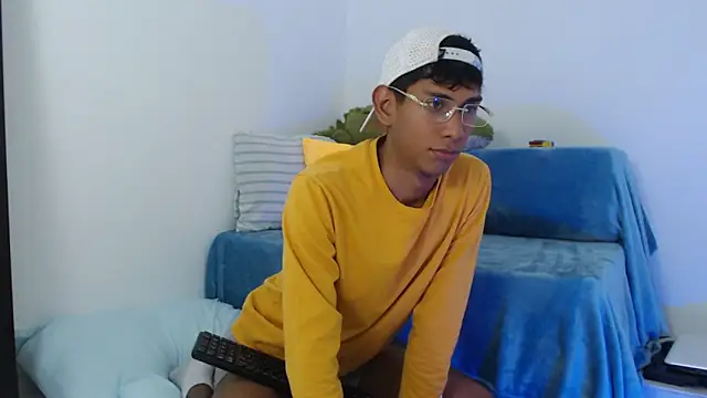 Nick Collins18 online show from October 30, 8:43 pm