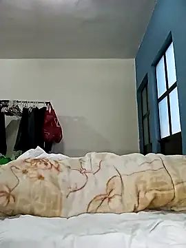 angellemane357 online show from December 9, 1:29 am