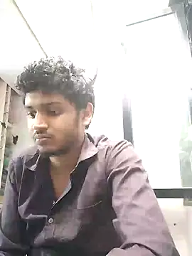 Snapshot of heartless__95 chatting on January 29, 12:24 pm heartless 95 online show from January 29, 12:24 pm