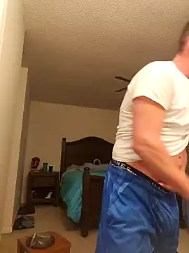 Bigtater1999 online show from October 8, 11:20 pm