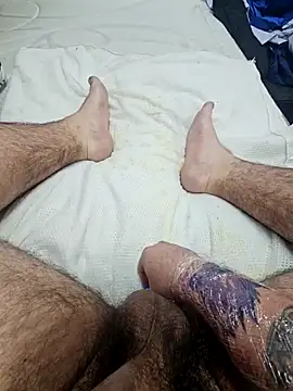 Snapshot of raymond059704 chatting on March 10, 3:34 am raymond059704 online show from March 10, 3:34 am