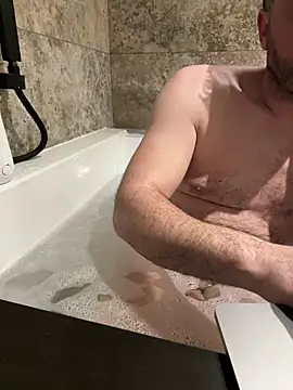 Snapshot of unconnudu21000 chatting on February 9, 5:01 pm unconnudu21000 online show from February 9, 5:01 pm