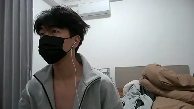 wuzhimao0207 online show from January 10, 8:15 pm