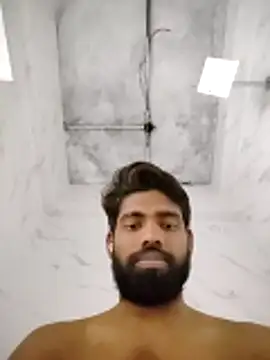 INDIANBOY7439 online show from April 9, 5:19 pm