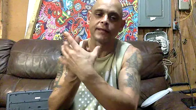 Buffshagswell online show from October 8, 4:44 pm