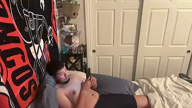 hornycollegestudenthung online show from October 17, 7:07 pm