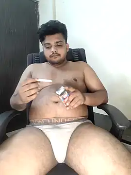 Snapshot of Mr_Handsome_hunk chatting on December 8, 9:52 pm Mr Handsome hunk online show from December 8, 9:52 pm