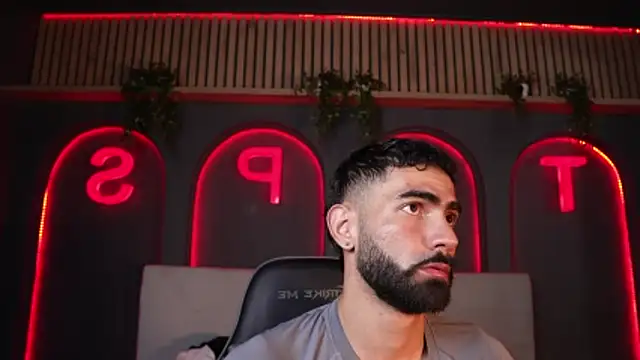 Austin bolt online show from November 4, 4:02 am