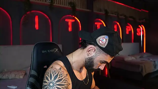 Austin bolt online show from February 6, 3:25 am