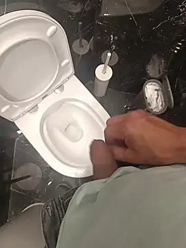 camm1205- online show from December 22, 12:41 am