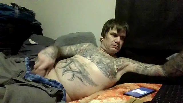 clitstitsandbongrips online show from October 28, 10:07 am