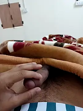 Snapshot of Pussy__1lover69 chatting on December 3, 6:03 am Pussy 1lover69 online show from December 3, 6:03 am