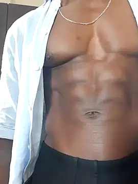 MIGHTY MAGNUM online show from December 8, 7:26 am